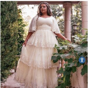 Jessakae Sz L Enchanting Snowflake Gown Dress Tiered Lace Cream White Bridgerton